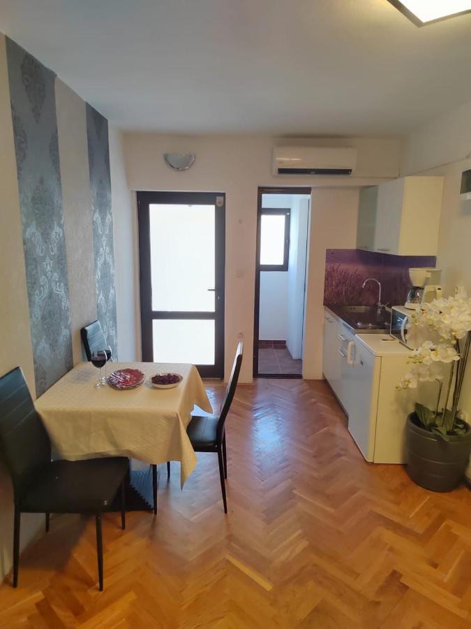 Apartment Mladenka Visnjik Zadar Exterior photo